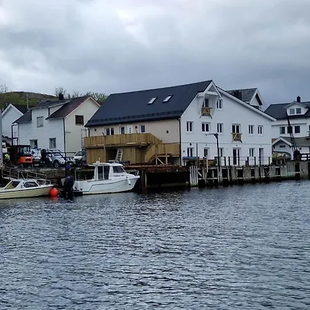 Lofoten Sea House 아파트